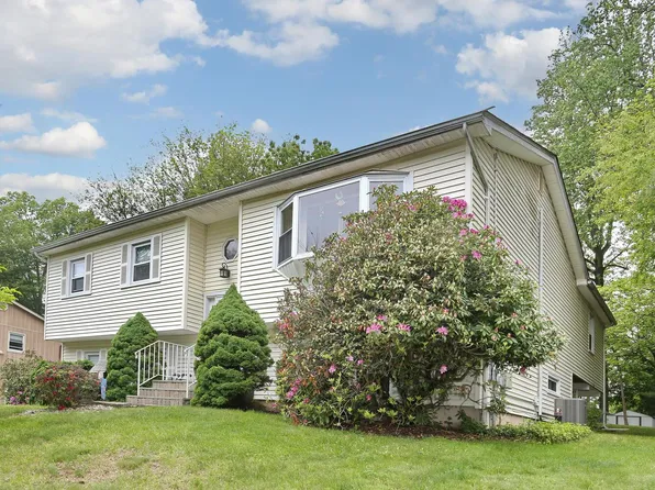 29 Park Terrace, Valley Cottage, NY 10989