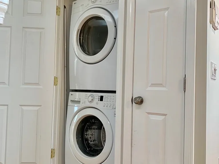 105 Bartlett St #3 — Photo 6