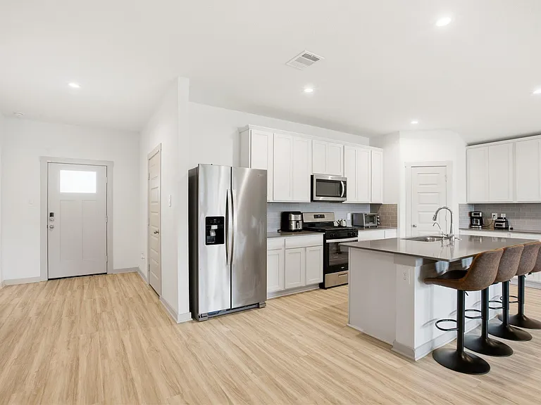 3411 Terrace Landing Ct — Photo 6