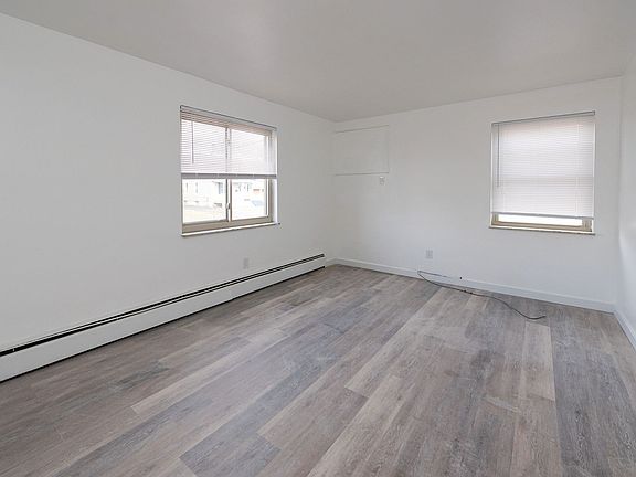 2nd image of 505 Olden Ave APT 3