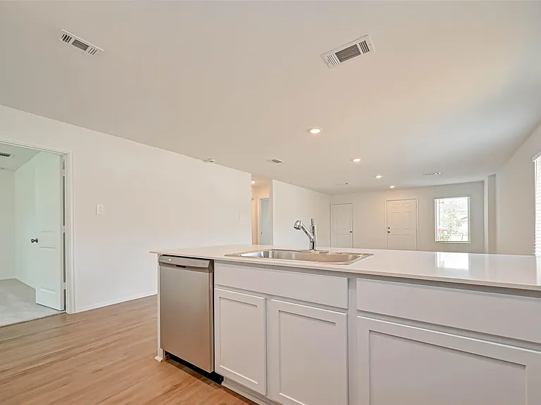 22310 Mountain Pine Dr — Photo 9