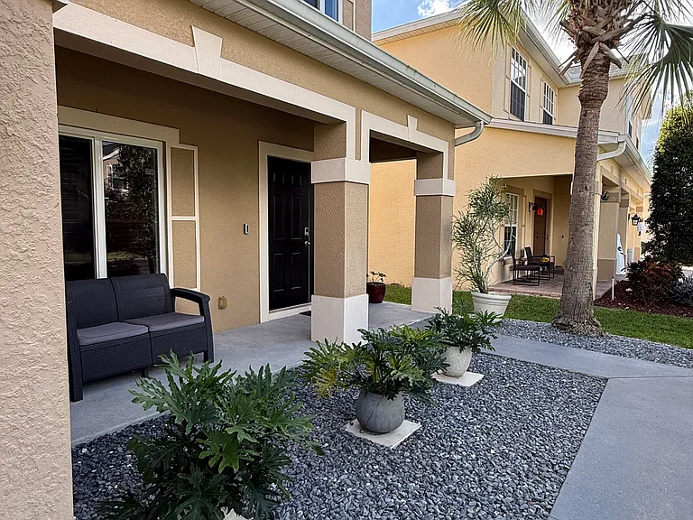 8867 Falcon Pointe Loop — Photo 2
