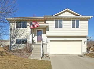 3001 SE Magnolia Dr, Ankeny, IA 50021