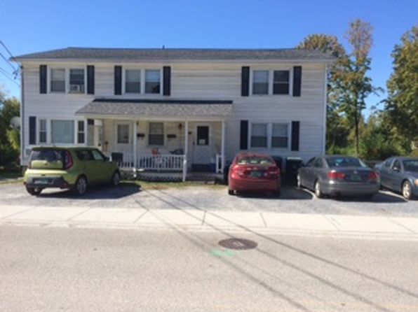 46 Water St APT 4, Weybridge, VT 05753
