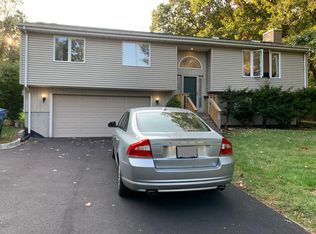 1115 Sherman Ave, Hamden, CT 06514