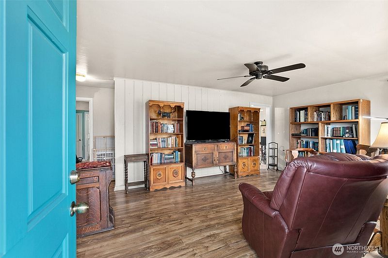 5th image of 130 SW 8th Street