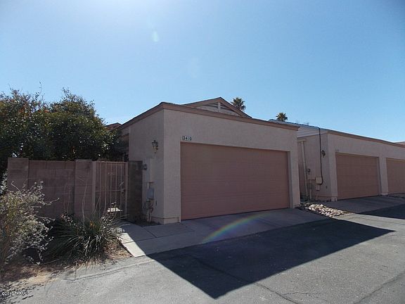 3rd image of 2410 N Palo Hacha Dr