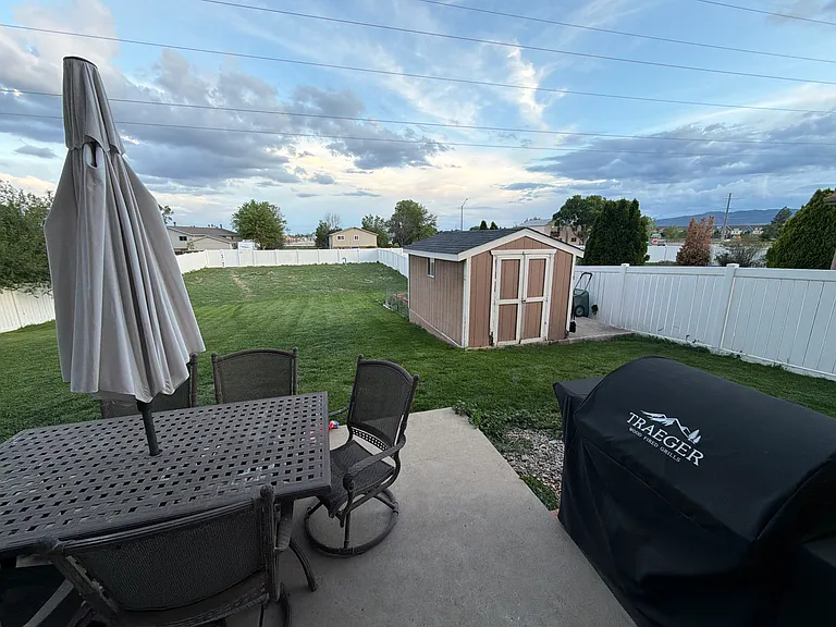 743 Sitka St — Photo 10
