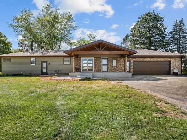 13218 42nd St W, Milan, IL 61264