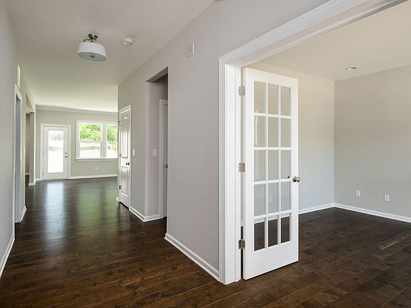 Foyer Study w French Door option
