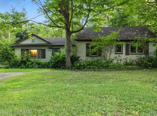 3480 Hazelton Ave, Rochester Hills, MI 48307