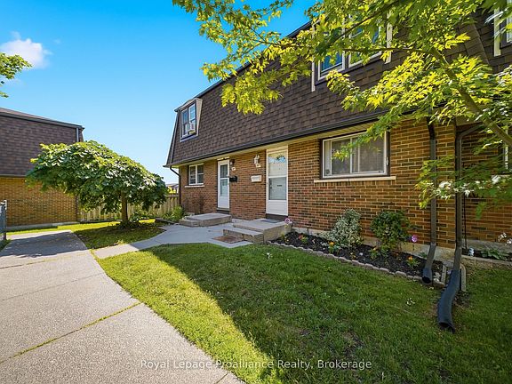 3rd image of 19 E Prince Of Wales Dr #B