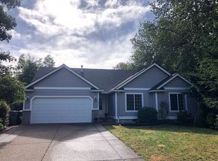 203 SW Newton Dr, Dallas, OR 97338