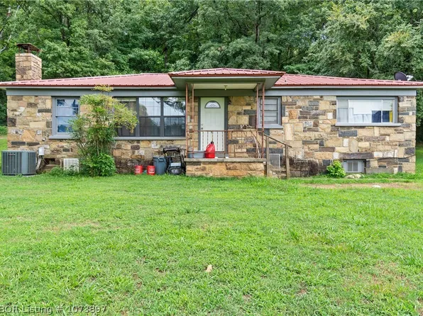 1209 Hollow Ln, Winslow, AR 72959