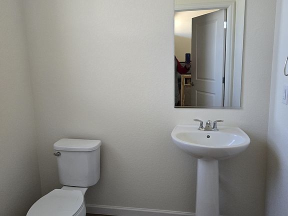 5th image of 16806 E 118th Dr