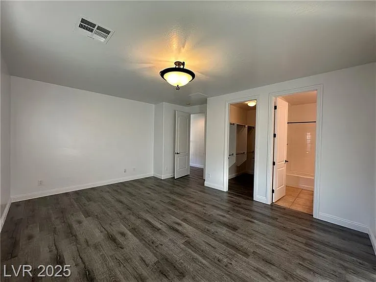 2321 Martinique Ave — Photo 33