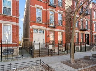 1411 W Ohio St APT 2R, Chicago, IL 60642