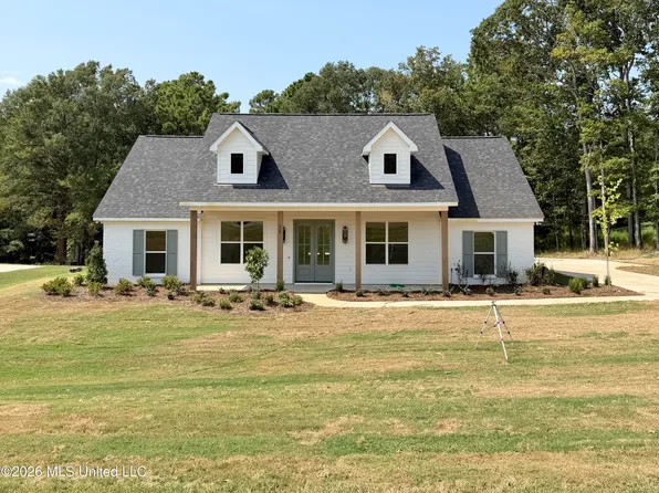 928 Mullican Rd, Florence, MS 39073