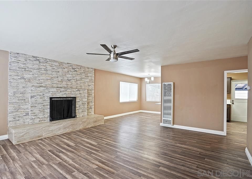 1st image of 228 Lindell Ave