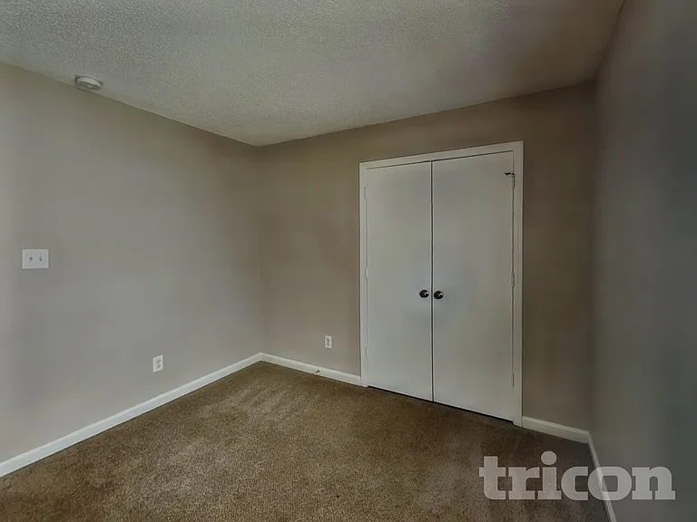 12209 Stewarts Crossing Dr — Photo 14