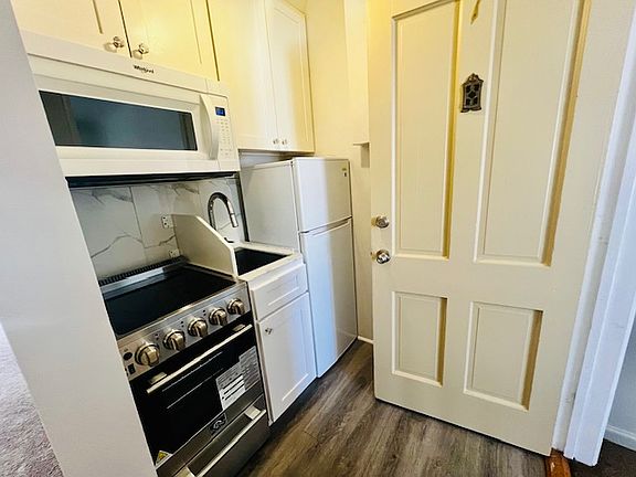 4th image of 7-1263 E Ocean Blvd