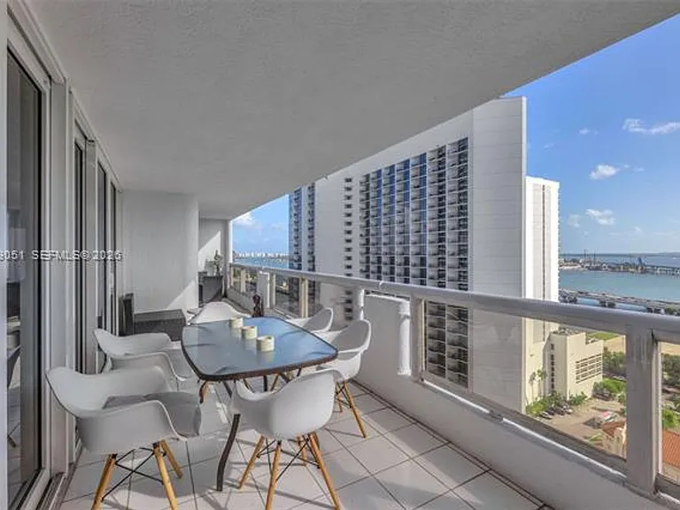 1717 N Bayshore Dr #A-2654 — Photo 15