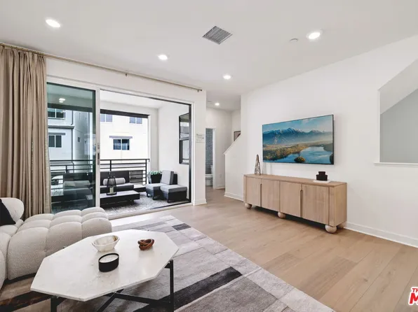 1685 Constellation Dr, Los Angeles, CA 90732