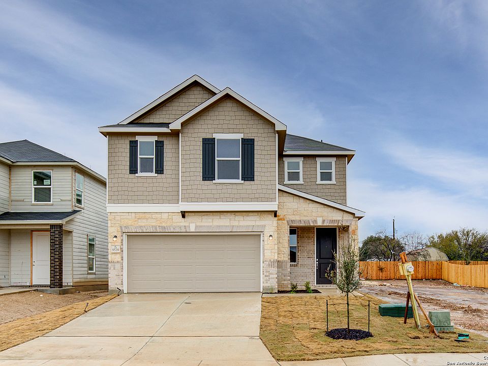 1st image of 9539 Hinterlands Dr