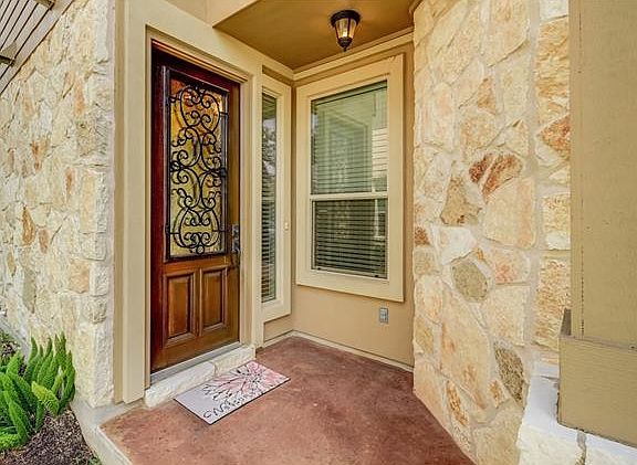 2nd image of 7512 Colina Vista Loop #A