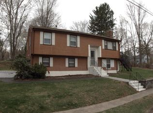 70 Pelham Ave, Hamden, CT 06518