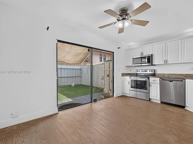 10206 SW 77th Ct — Photo 8