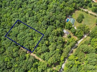 Morgan St, Carthage, NC 28327