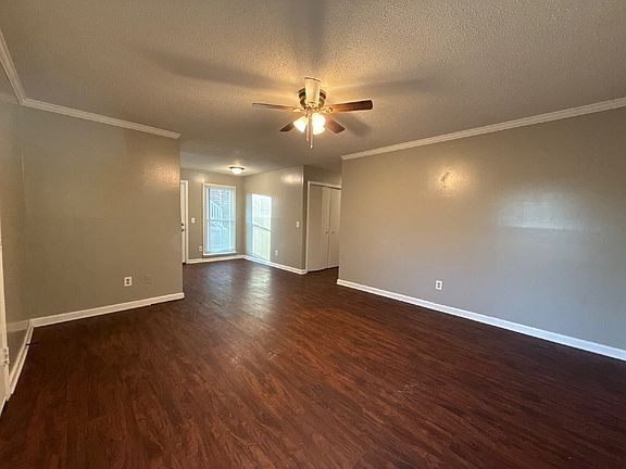 2nd image of 4428 Bonnell Dr NW #A