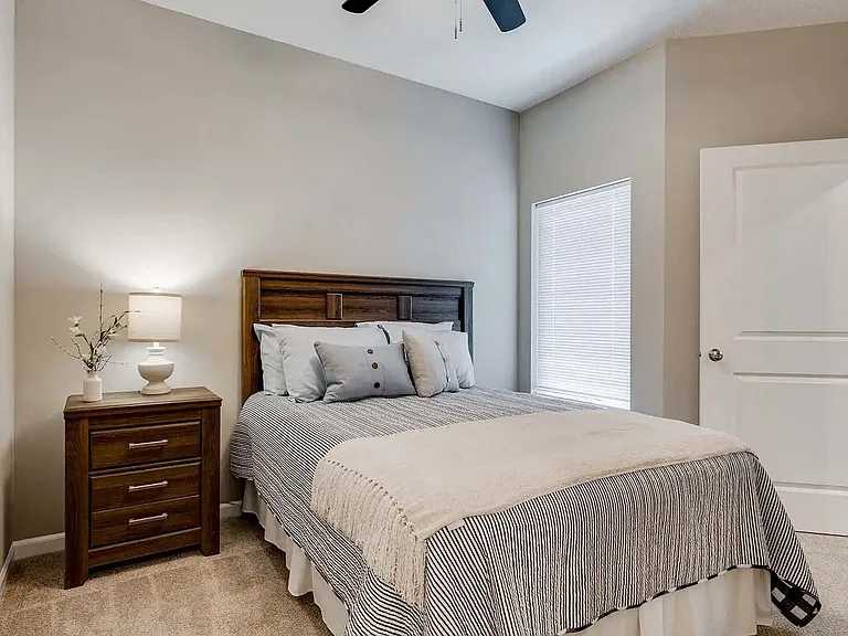 Circle Pines, MN Lexington Lofts | Boden | Bedroom