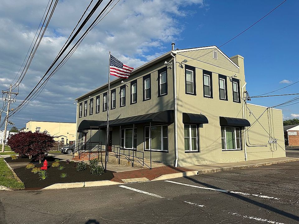1st image of 340 W Broad St