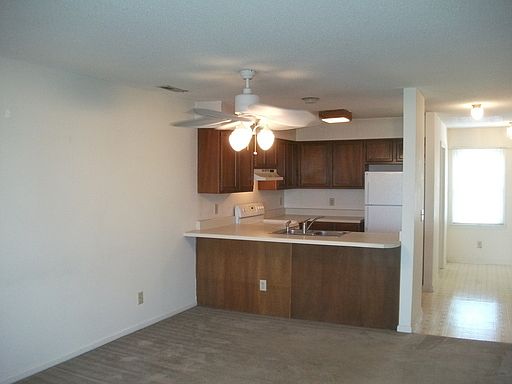 3rd image of 2722 S 17th St APT A