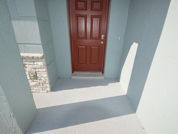 5th image of 3752 Imperial Dr