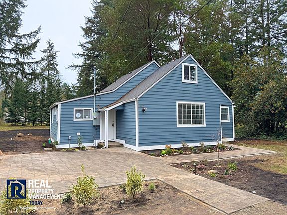2nd image of 3316 46th St E