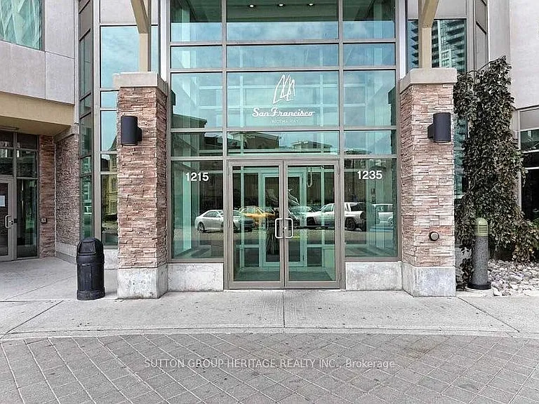 1215 Bayly St #807 — Photo 3