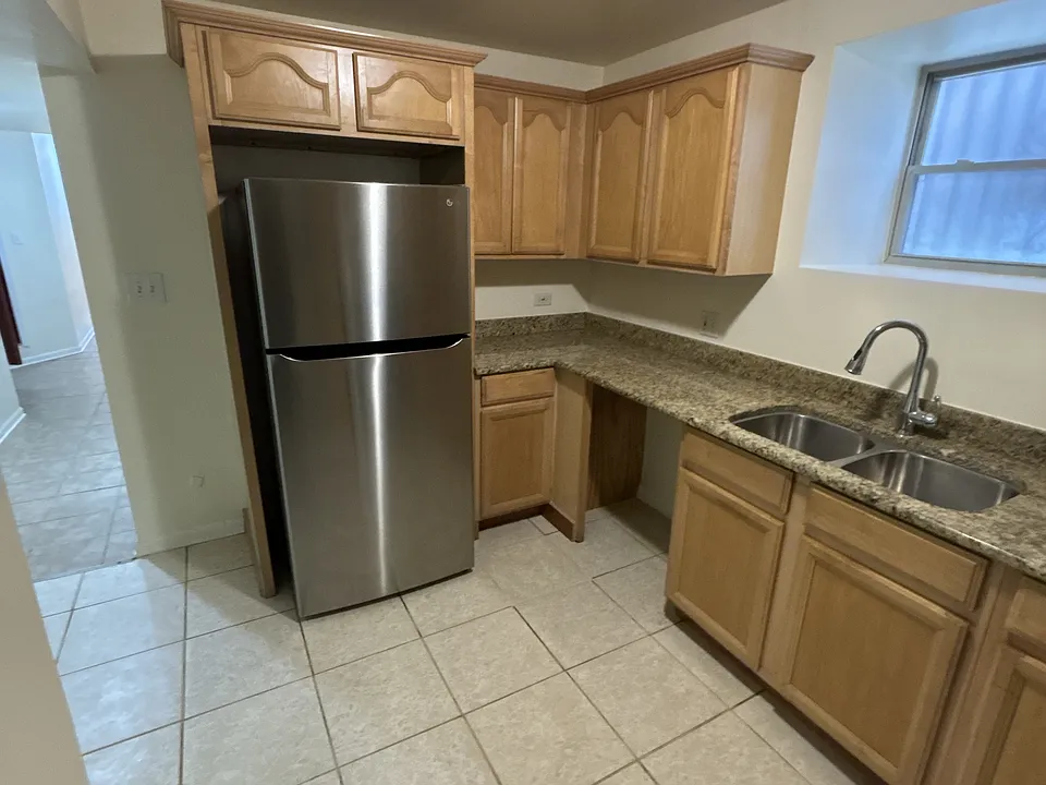 6945 S Dorchester Ave #GN