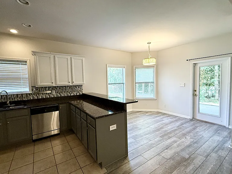 3821 Branford Ct — Photo 11