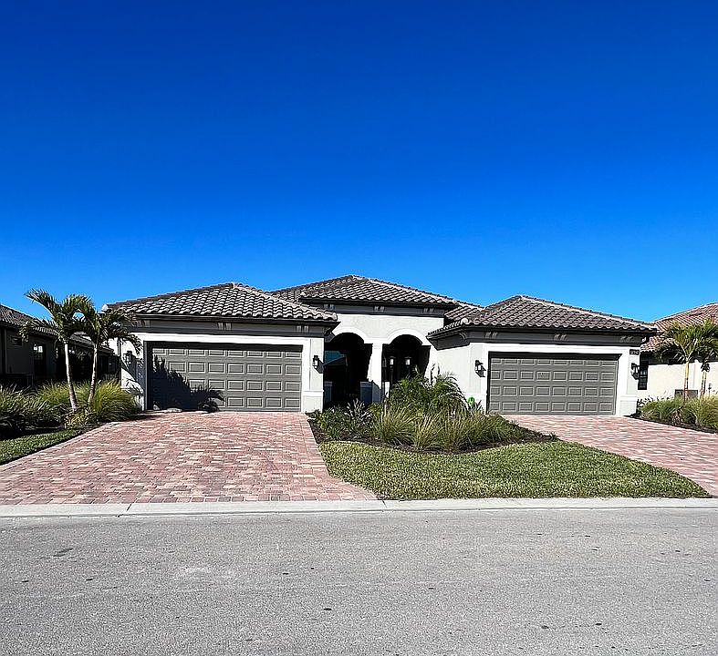 1st image of 12330 Canal Grande Dr