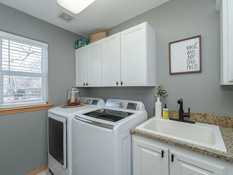 1008 Southern Woods Pl SW — Photo 47