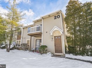 258 Everly Ct, Mount Laurel, NJ 08054