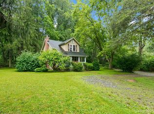 11 Hale Rd, Clyde, NC 28721