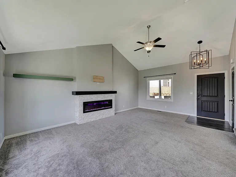 7339 Yankee Woods Dr — Photo 4