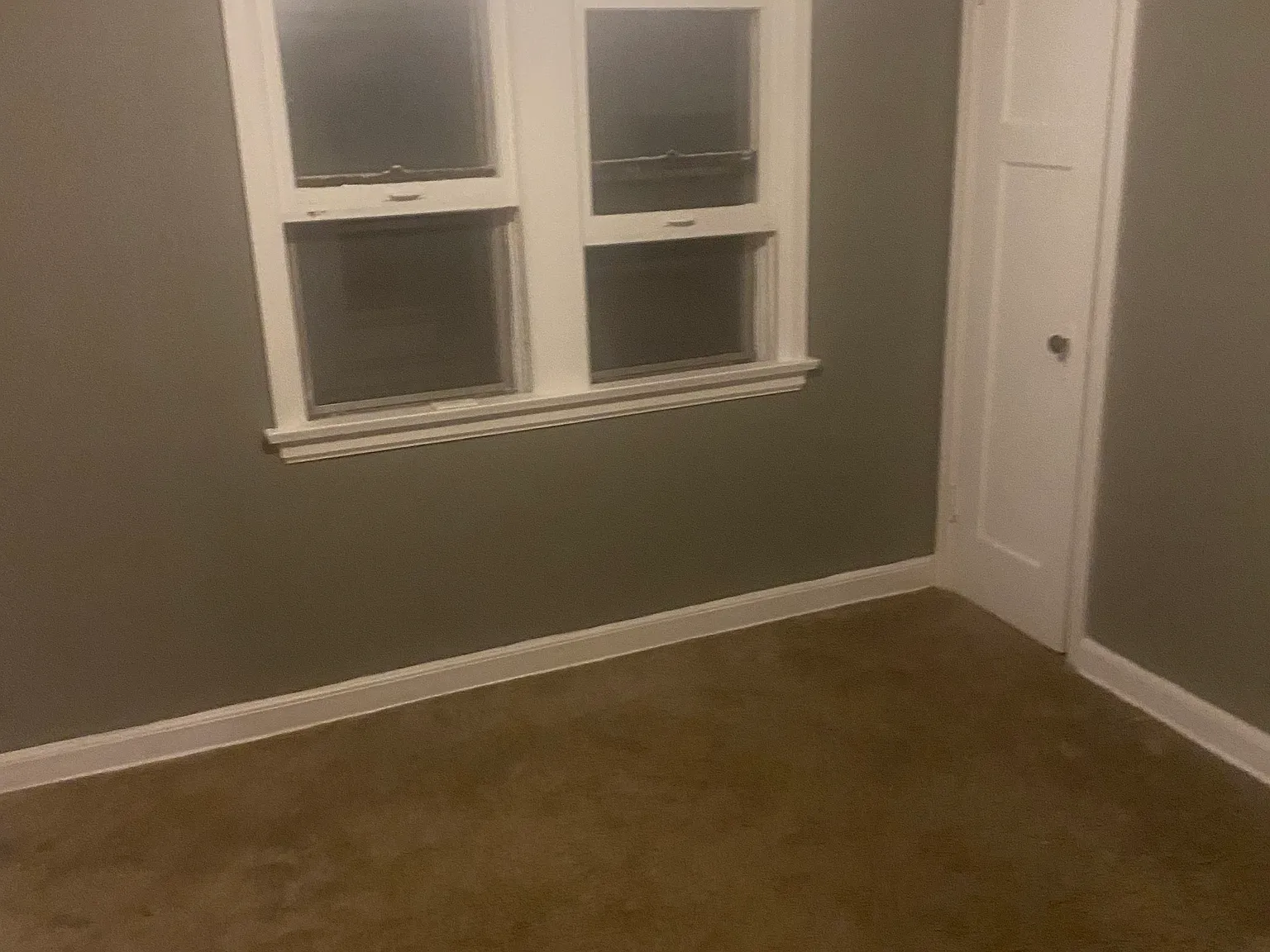 2 bed, 700 sqft, $1,550 — Photo 2