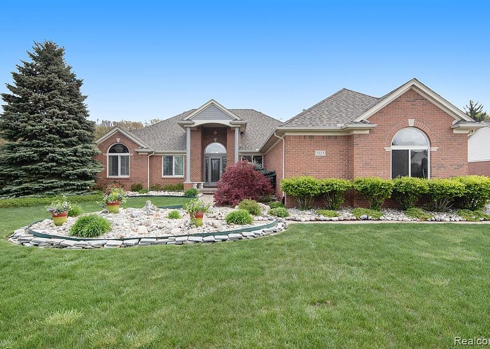 1st image of 7123 White Tail Dr