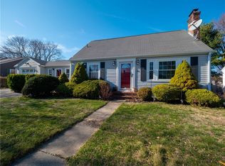 39 Brendard Ave, Warwick, RI 02889