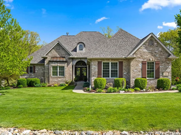 7208 W Blackberry Holw, Peoria, IL 61607